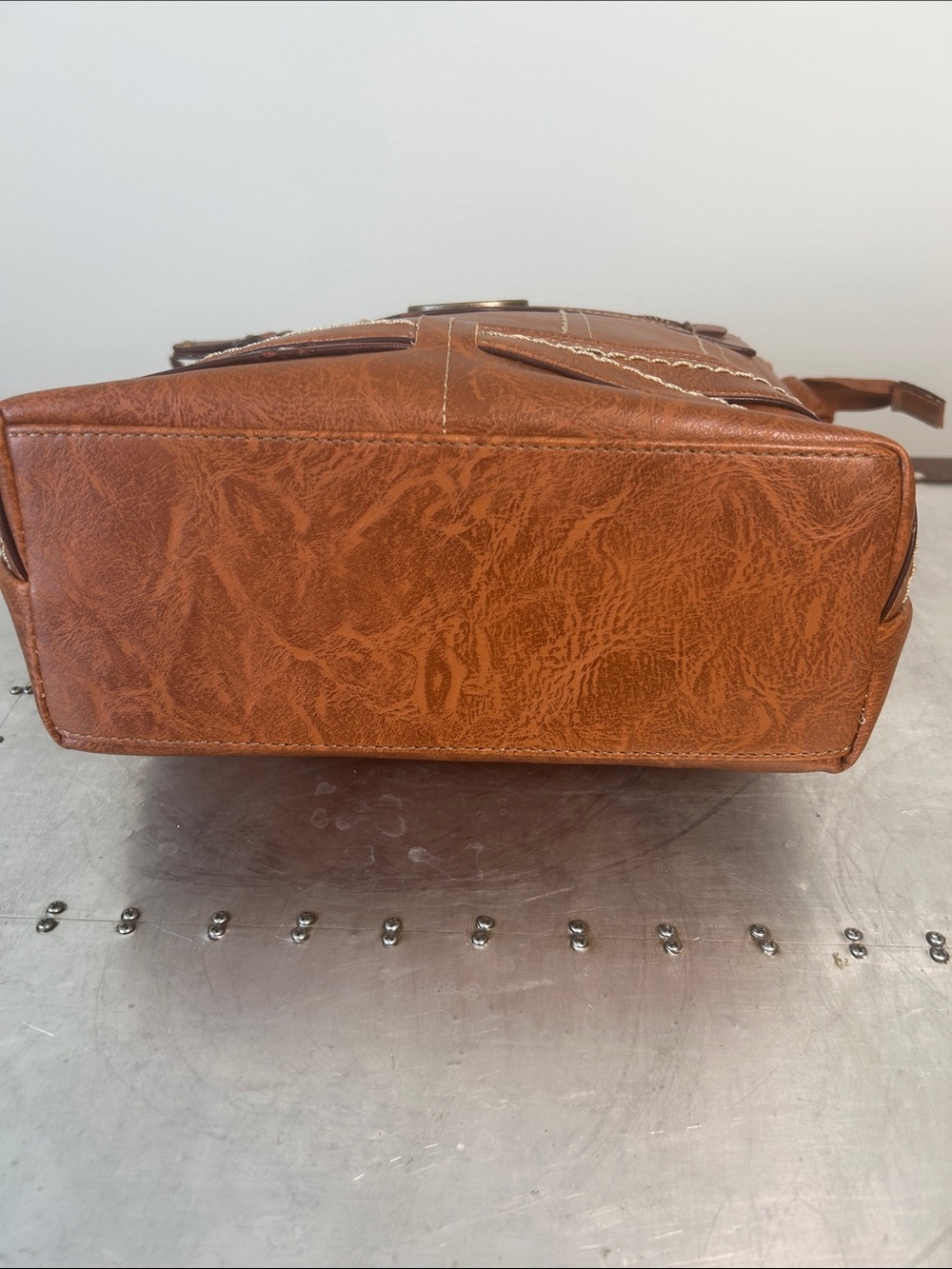 b.o.c. Chestnut Brown Faux-Leather Crossbody Bag - Picture 6 of 14